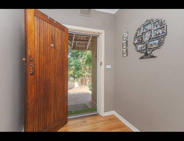 4 BEDROOM HOUSE FOR SALE IN DAWNCLIFFE